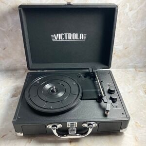 Victrola VSC-550BT 3-Speed VTG Bluetooth Suitcase Turntable Built-In Speakers
